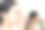 女化妆师在化妆。图片下载