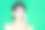 美丽健康的年轻亚洲妇女与面霜在绿色孤立的背景。化妆品护肤理念。图片下载