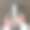 他手里拿着半打开的《圣经》图片下载
