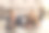 男孩和女孩一起躺在地板上看书图片下载
