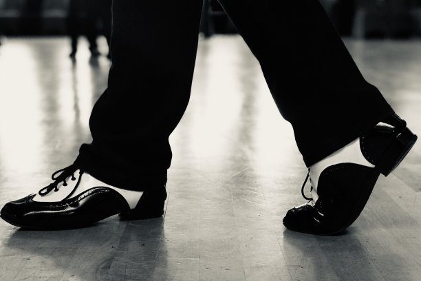 舞厅拉丁舞者图片下载