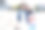 大学生情侣在校园里图片下载