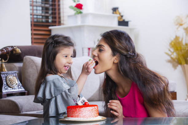 生日快乐，婴儿照片图片下载