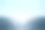 下午天空下粼粼的海上灯光图片下载