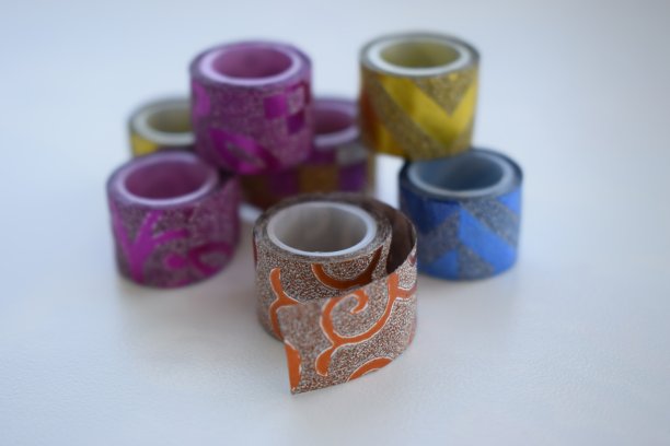 多色时尚装饰，白色背景。文本。图片下载