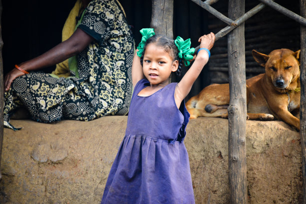 印度乡村女孩图片下载