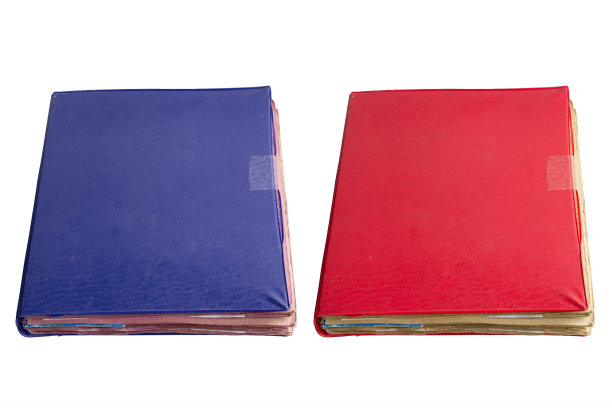 封面旧的蓝色和红色相册的照片。为您的照片或文本复制空间。图片下载