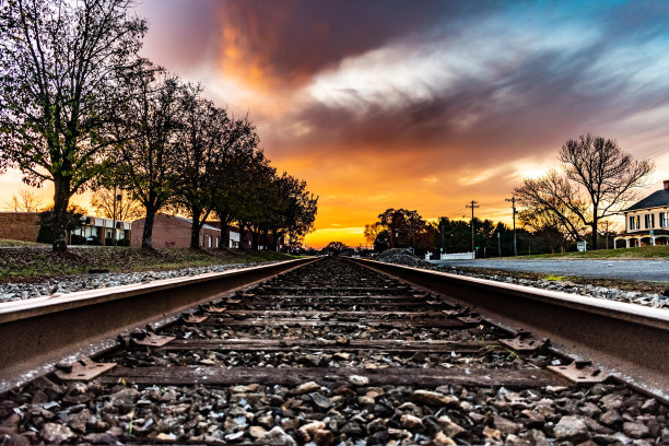 铁轨日落图片下载