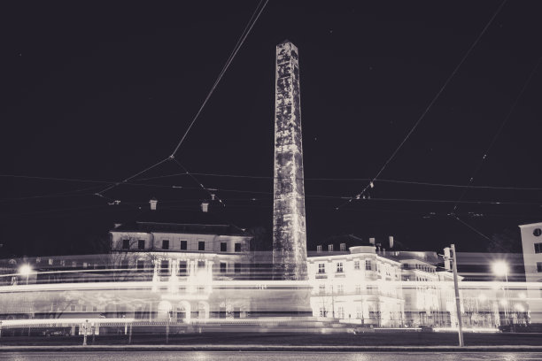 慕尼黑方尖碑夜景图片下载
