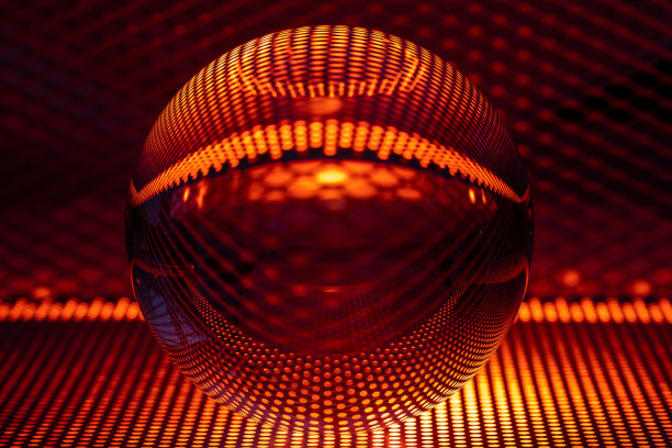 一个完美无瑕的镜头球你可以看到一个规则的图案图片下载