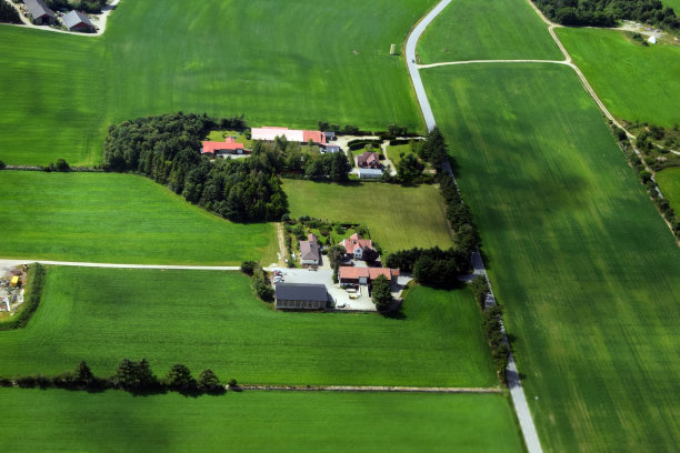 从飞机上看地球表面。图片下载