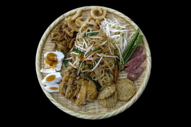 超级克拉特炒面黑孤立。图片下载