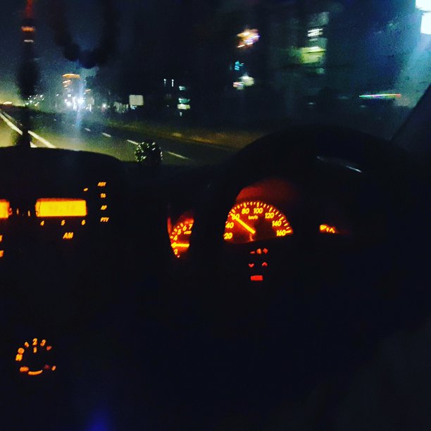 仪表板的汽车图片下载