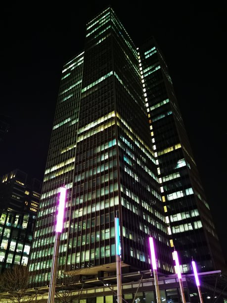 伦敦尤斯顿路NW1的公司大楼拍摄于2020年2月5日图片下载