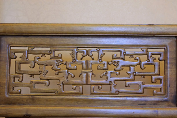 木雕工艺品，特写照片图片下载