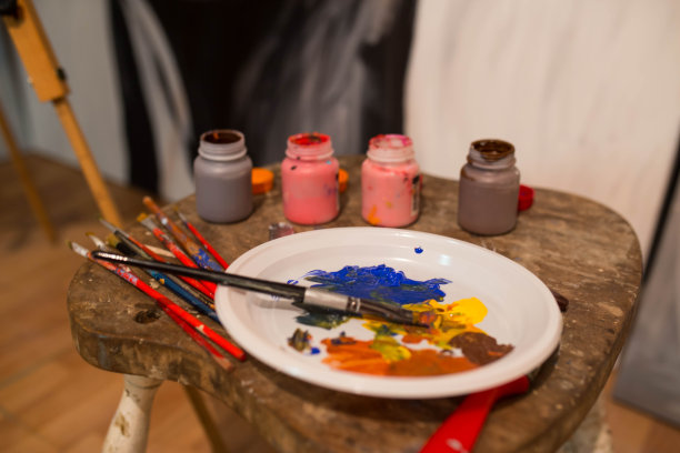 画室准备工作图片下载