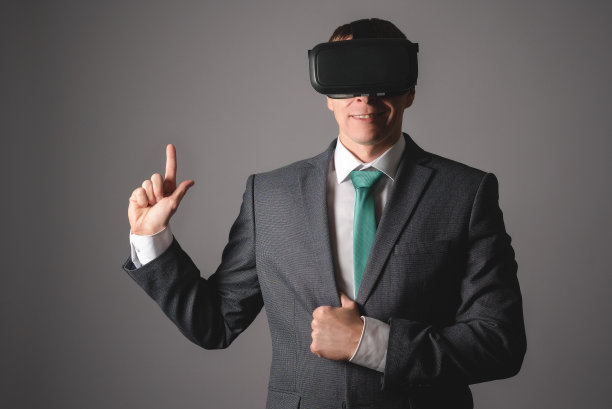 虚拟现实的人。图片下载