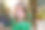 圣帕特里克节穿绿色衣服的女孩图片下载