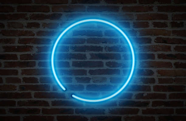 砖墙背景上的圆形霓虹灯标识边框图片下载