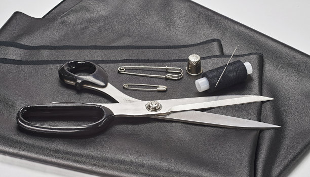 针线套黑线针黑钮扣黑皮革图片下载