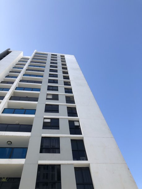 建筑的蓝天图片下载