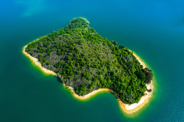 香港大榄涌水塘的无人机照片图片下载