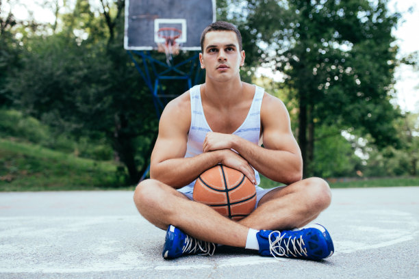 篮球运动员图片下载