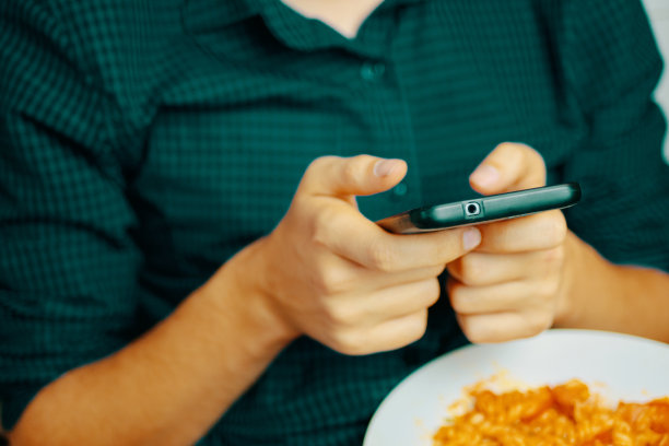 使用智能手机图片下载