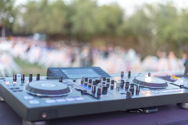 DJ设备细节特写图片下载