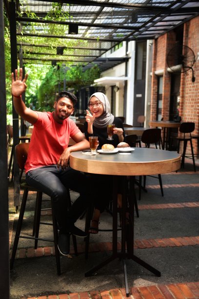 眼睛在行动图片下载