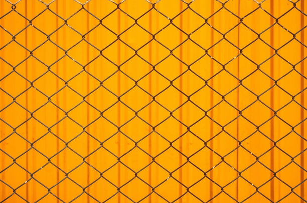 链条护栏的工厂形象，景深浅。图片下载