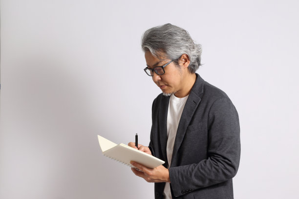 亚洲人图片下载