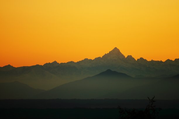 意大利阿尔卑斯山图片下载
