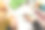 俯视图上的女人设计师画衣服素描图片下载