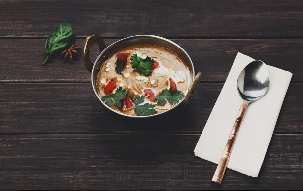 素菜和印度素菜，辣扁豆达尔汤图片下载