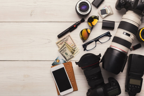 摄影师的各种个人设备图片下载