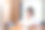 亚洲女学生戴眼镜坐在学校的桌子上看书。图片下载