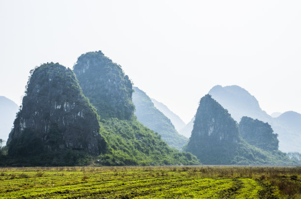岩溶山区景观图片下载