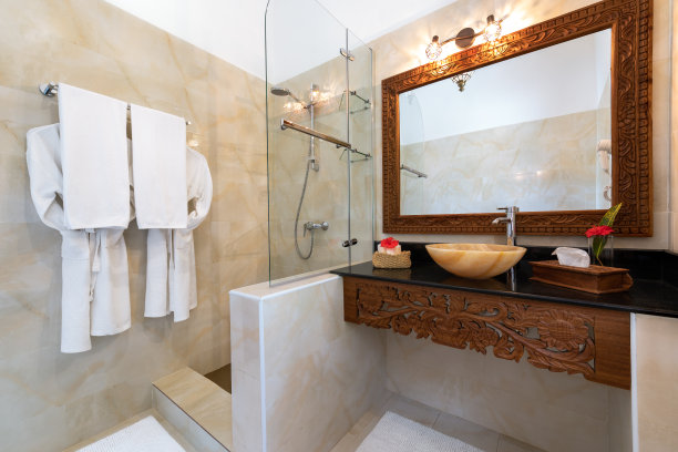 现代豪华浴室图片下载