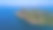 泰国皮皮岛的海湾和标志性的热带海滩和度假村的无人机照片图片下载