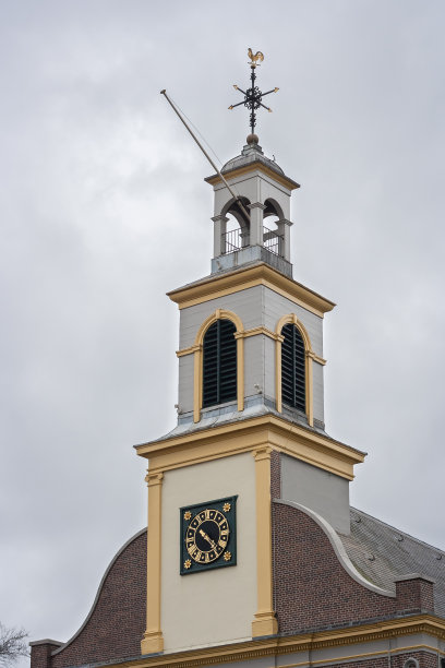 改革宗教堂的钟楼图片下载