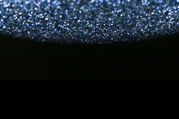 抽象的蓝色水晶背景与复制空间。闪闪发光的背景。图片下载