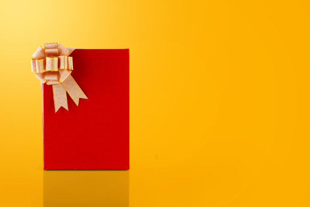 礼品盒与丝带在充满活力的颜色图片下载