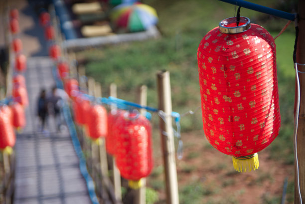 红色灯笼线的透视效果图片下载