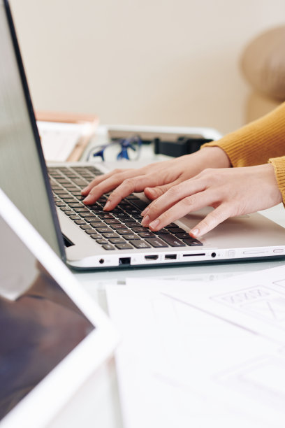 办公图片素材ID：352032426