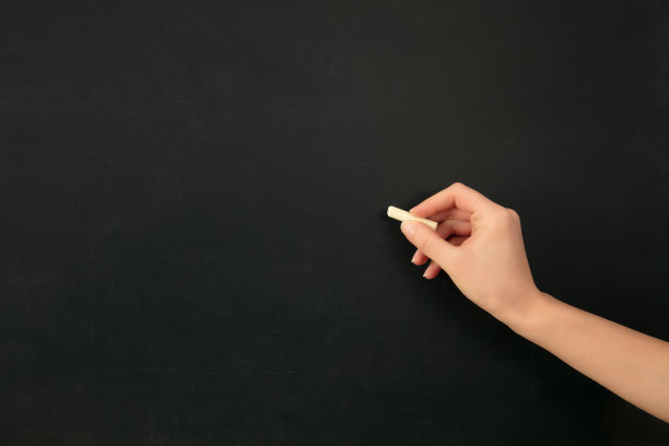 在黑板上手写，教育的概念图片下载