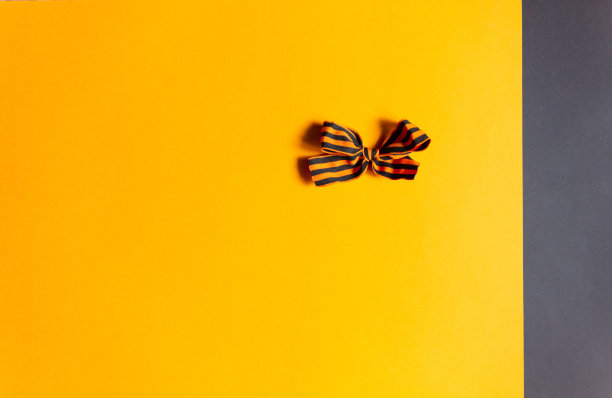 象征胜利和苏联军队在战争中英雄主义的圣乔治丝带弓图片下载