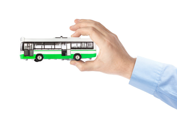 手持玩具巴士图片下载