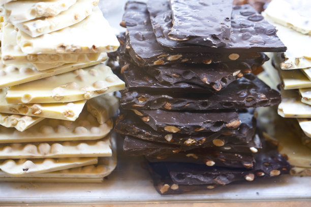 不同种类的巧克力棒图片下载