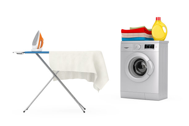 电动衣服蒸汽熨斗与熨烫板和桌布附近的银现代洗衣机与洗涤剂瓶和衣服堆。3d渲染图片下载